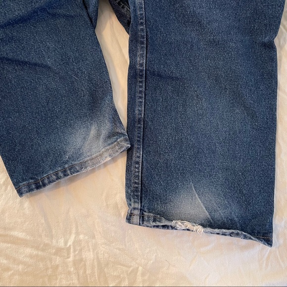 Men’s Wranglers 36x29. Note condition of bottom hem - Picture 5 of 7